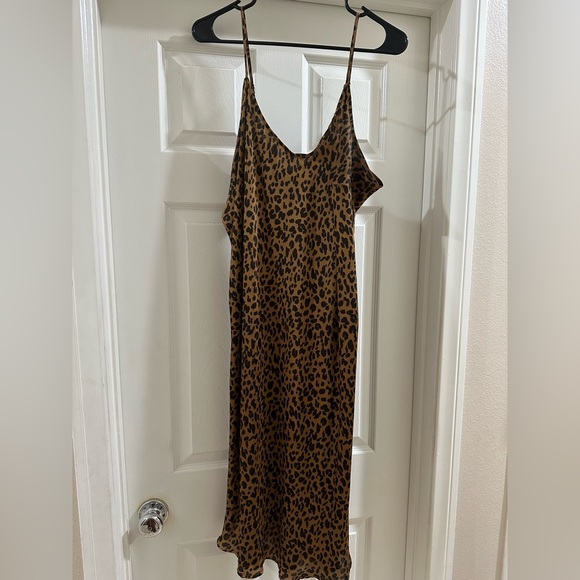 A new day leopard slip dress - Picture 2 of 4